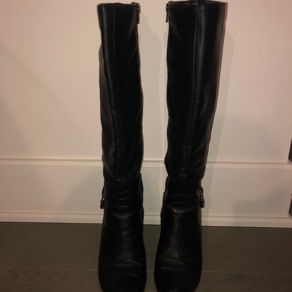 Black high boots - Picture 4 of 8